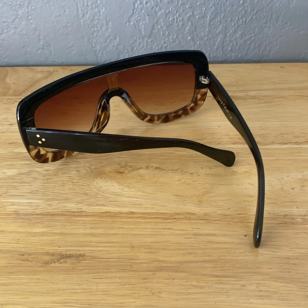 Street west Celine style Big frame square sunglasses